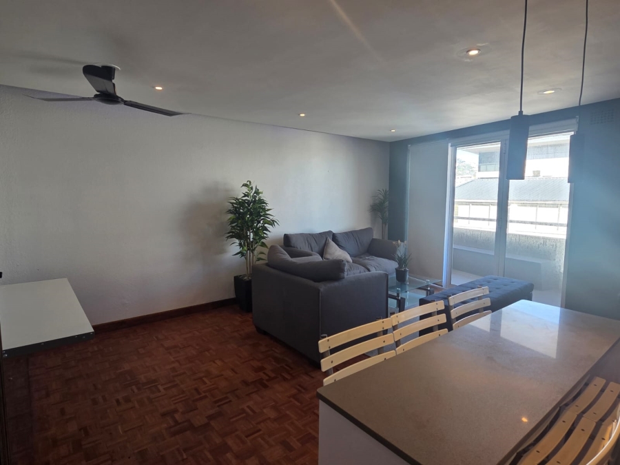 To Let 2 Bedroom Property for Rent in Sea Point Western Cape